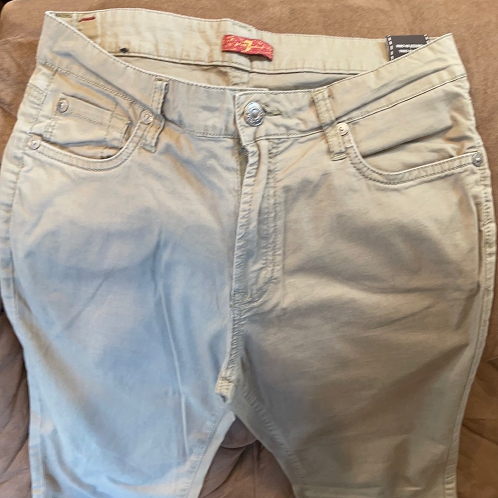 7 for all mankind